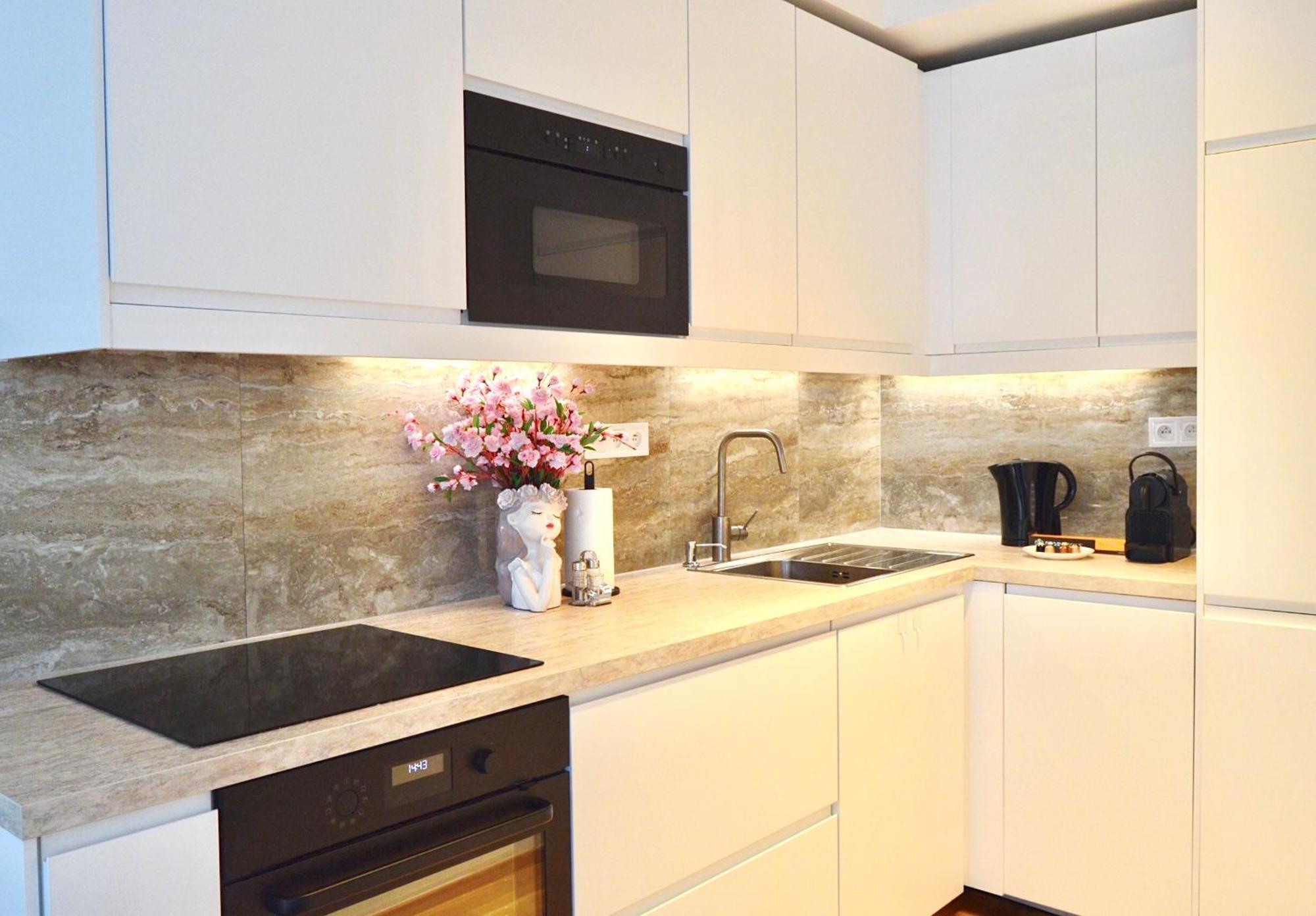 Apartment With Free Parking In Praga Exterior foto